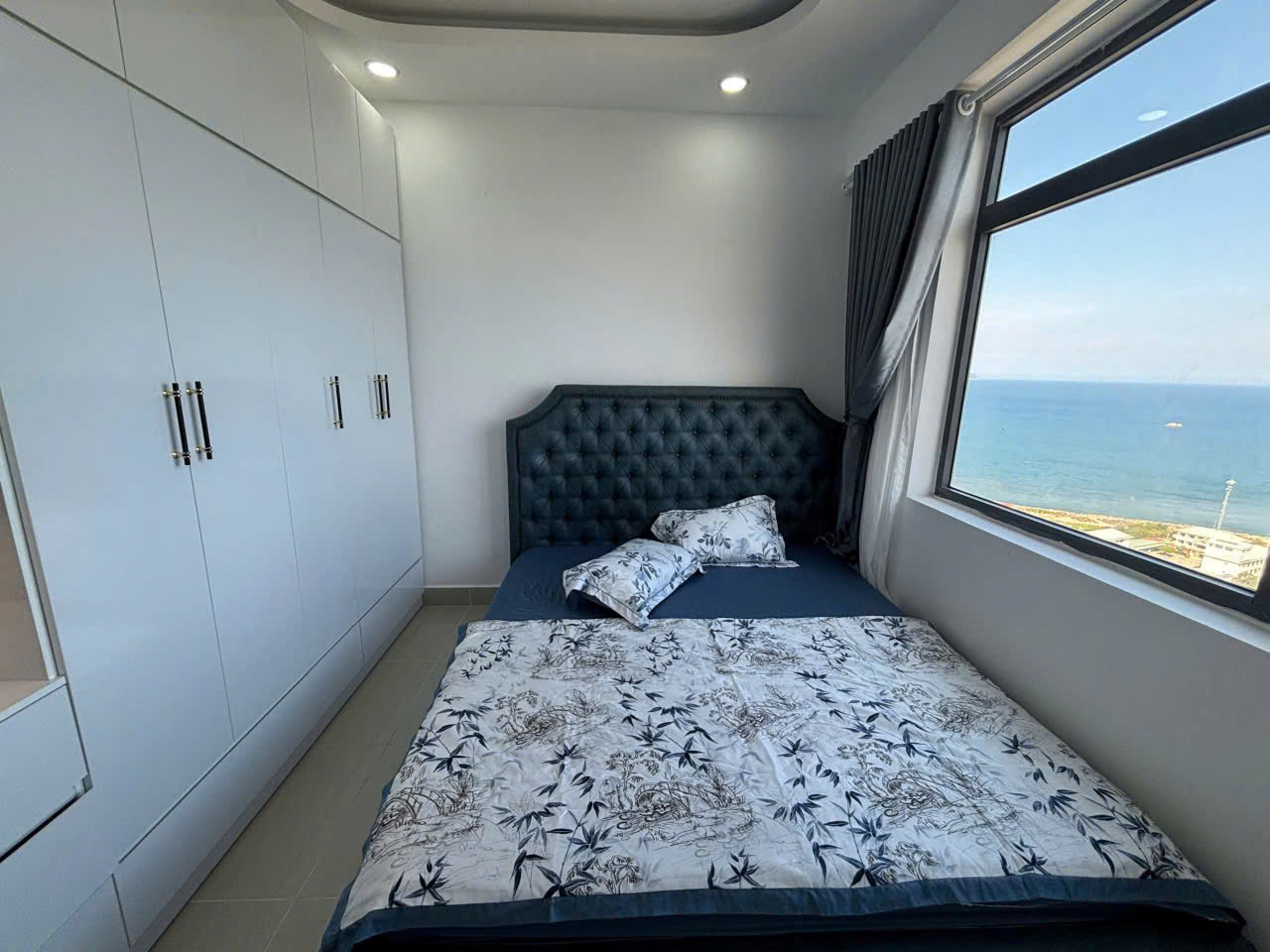 BÁN CĂN HỘ VIEW BIỂN – TOÀ NAPOLEON - CỰC KÌ ĐẸP - Ảnh 2