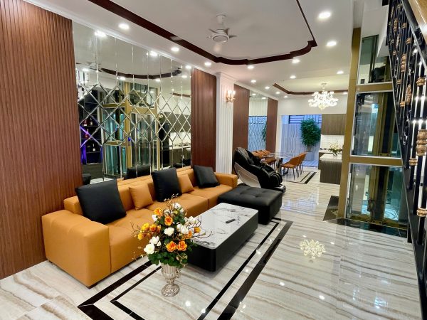 BÁN NHÀ 3 Tầng có Thang Máy - KĐT Hà Quang 2, Nha Trang