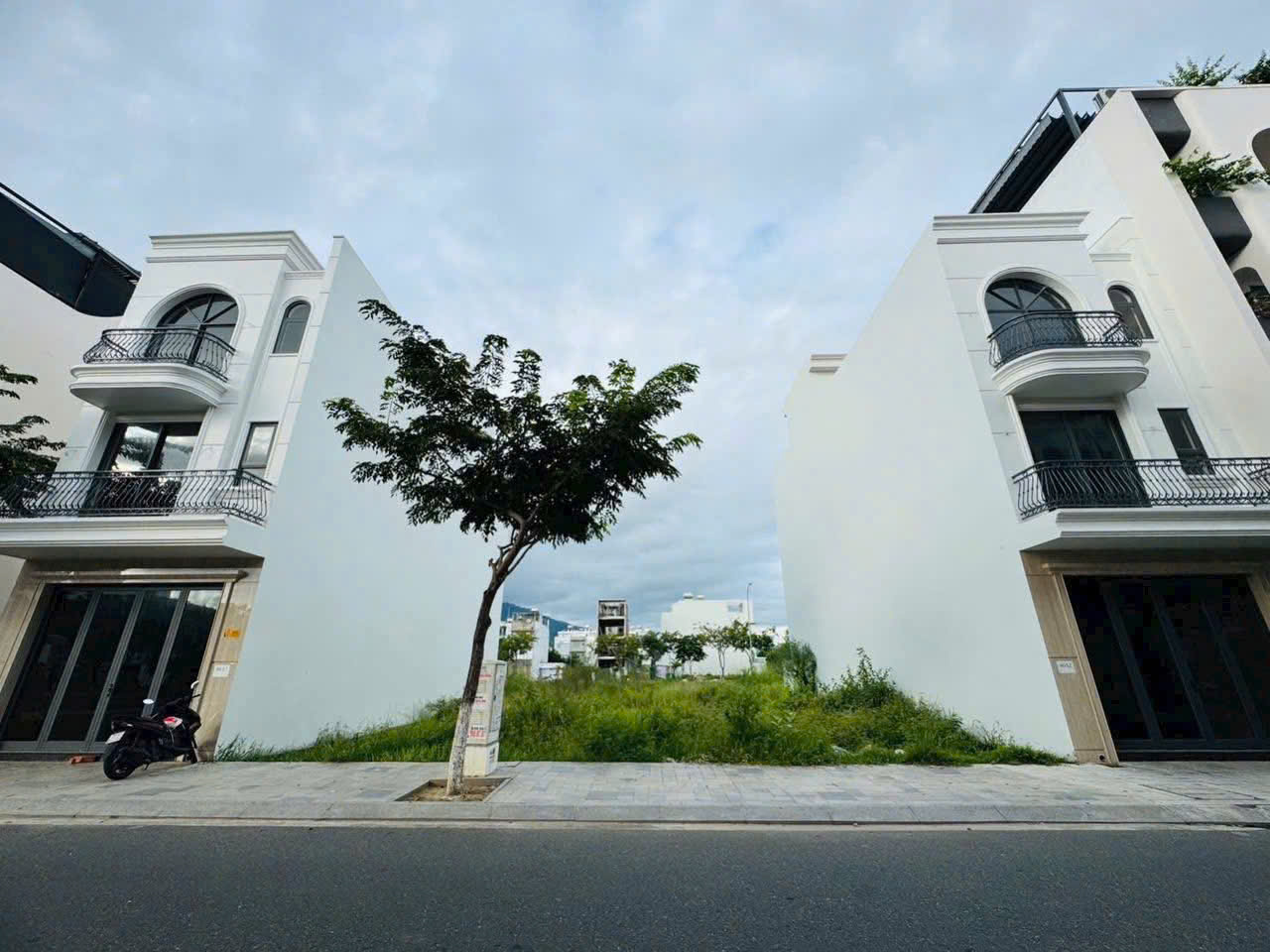 Bán Lô Đất mặt tiền A2 Vcn Phước Long 2