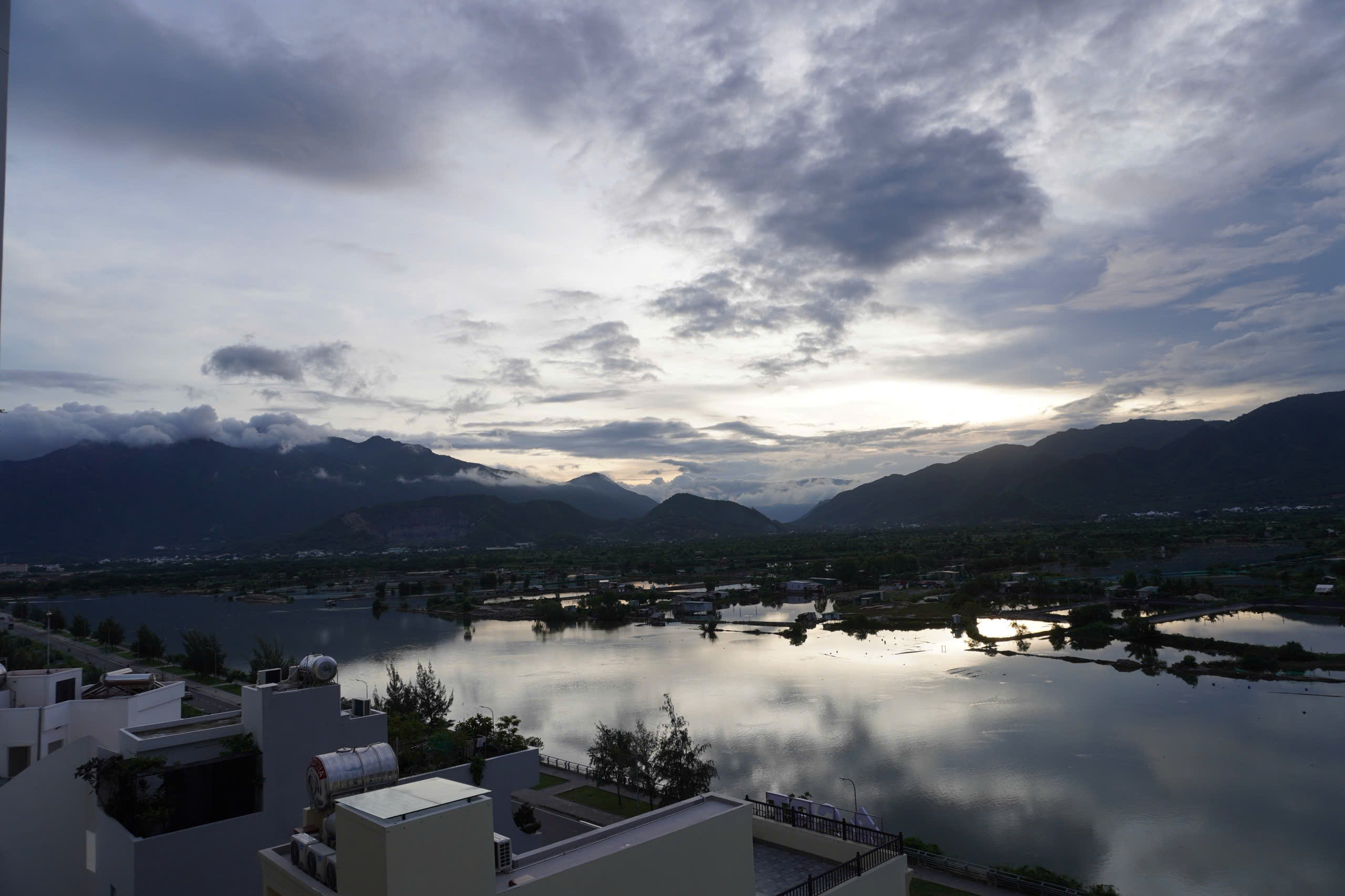 Bán căn hộ 2PN CT2 VCN Phước Long view sông tầng đẹp X02 - Ảnh 14