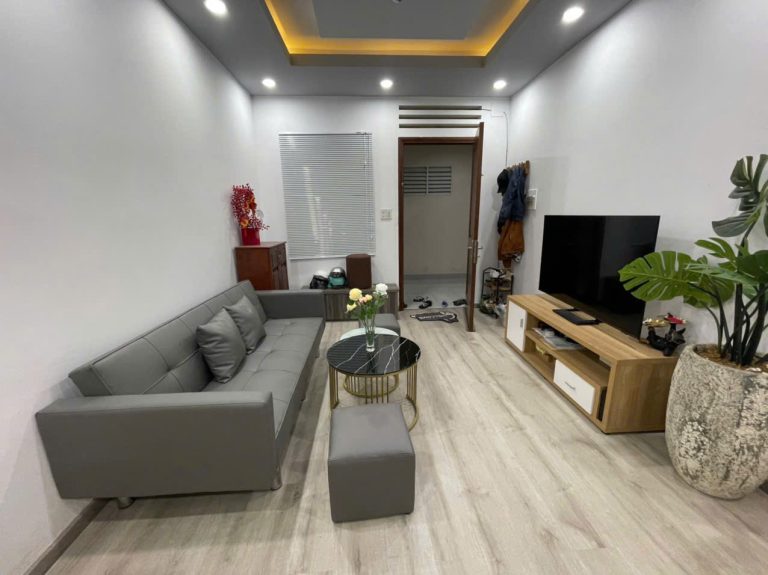 Bán căn hộ CT6 Vĩnh Điềm Trung Nha Trang tầng 5 - giá chỉ 2ty375