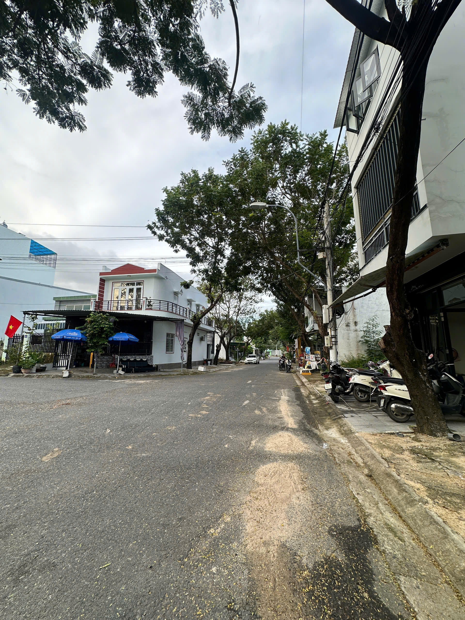 Cần bán lô đất đẹp khu TDC Đất Lành đường nhựa 13m song song với đường Phong Châu - Ảnh 4