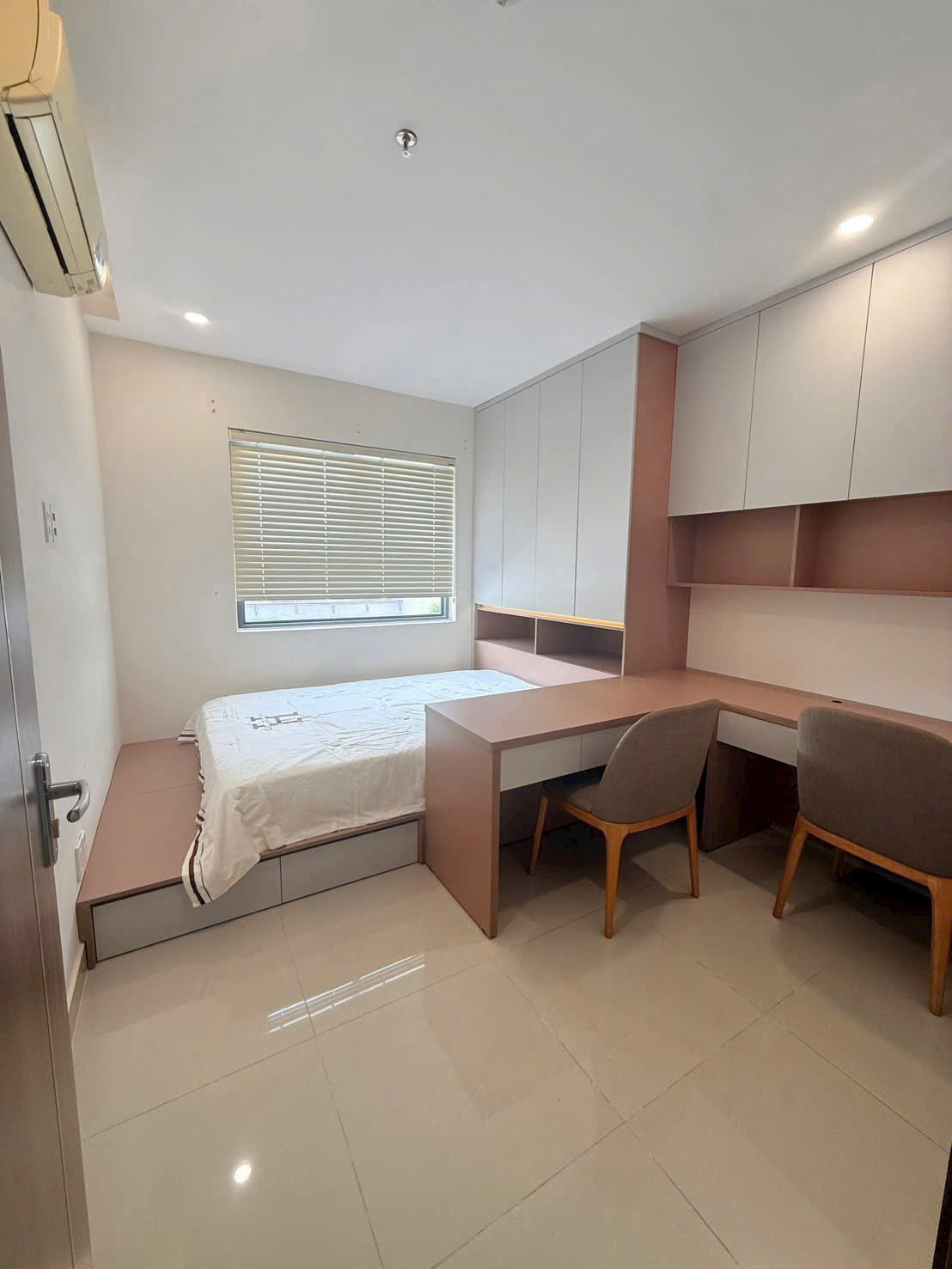 Cho thuê căn hộ CT9 Vĩnh Điềm Trung - đầy đủ nội thất đẹp - Ảnh 4