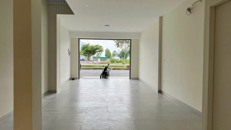 Cho thuê nhà 4 tầng đường Võ Văn Kiệt, khu VCN Phước Long 2, gần đường 28