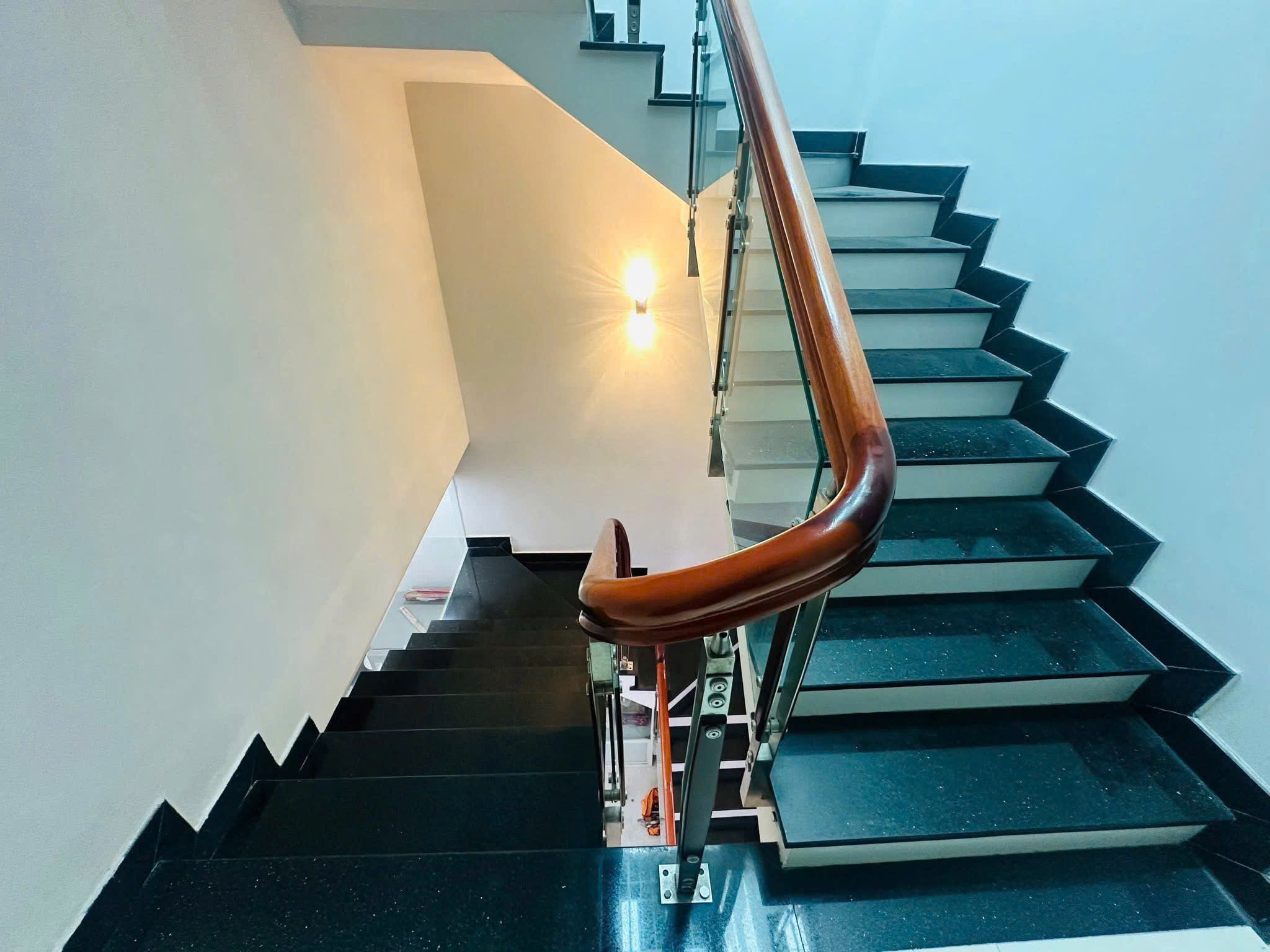 HẠ GIÁ CẦN BÁN GẤP NHÀ KHU ĐÔ THỊ PHƯỚC LONG A - 1 TRỆT 2 TẦNG SỔ HOÀN CÔNG GIÁ 7 TỶ 9 - Ảnh 4