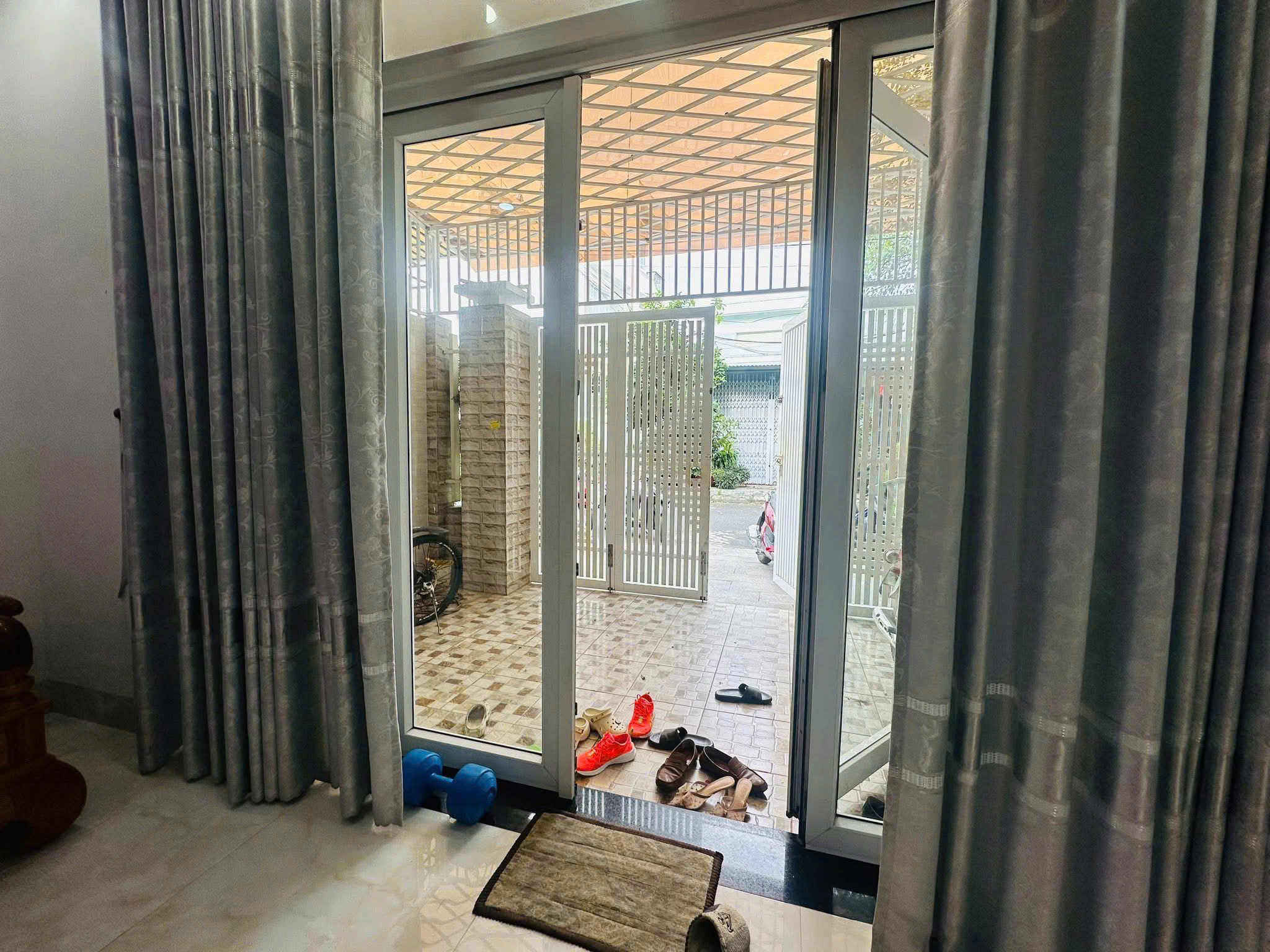 HẠ GIÁ CẦN BÁN GẤP NHÀ KHU ĐÔ THỊ PHƯỚC LONG A - 1 TRỆT 2 TẦNG SỔ HOÀN CÔNG GIÁ 7 TỶ 9 - Ảnh 3