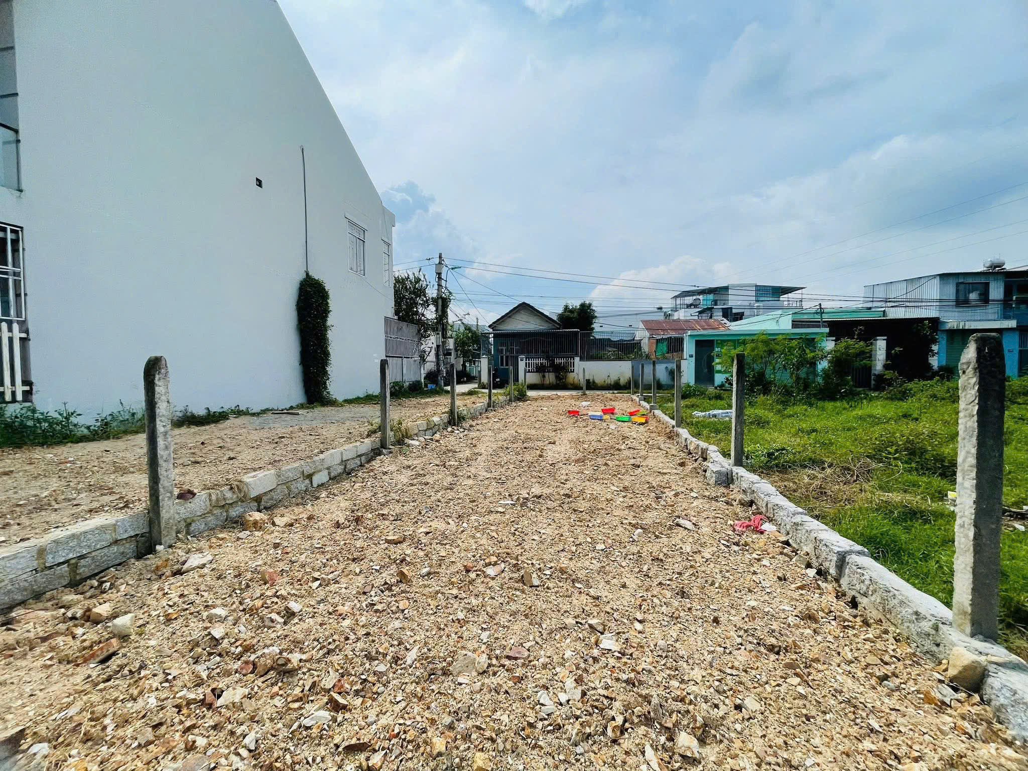 Lô đất đẹp mặt tiền đường Thượng Mốc - Vĩnh Thạnh - Tây Nha Trang - đường 2 oto rộng 7m - Ảnh 2