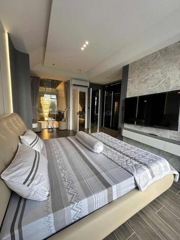 Bán Nhà 3 Tầng Gói 8 KDT Mỹ Gia