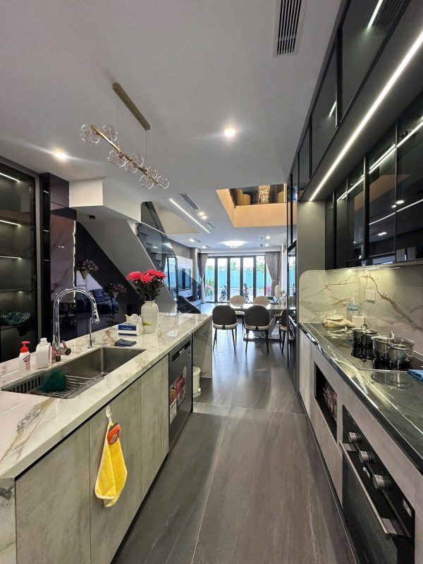 Bán Nhà 3 Tầng Gói 8 KDT Mỹ Gia