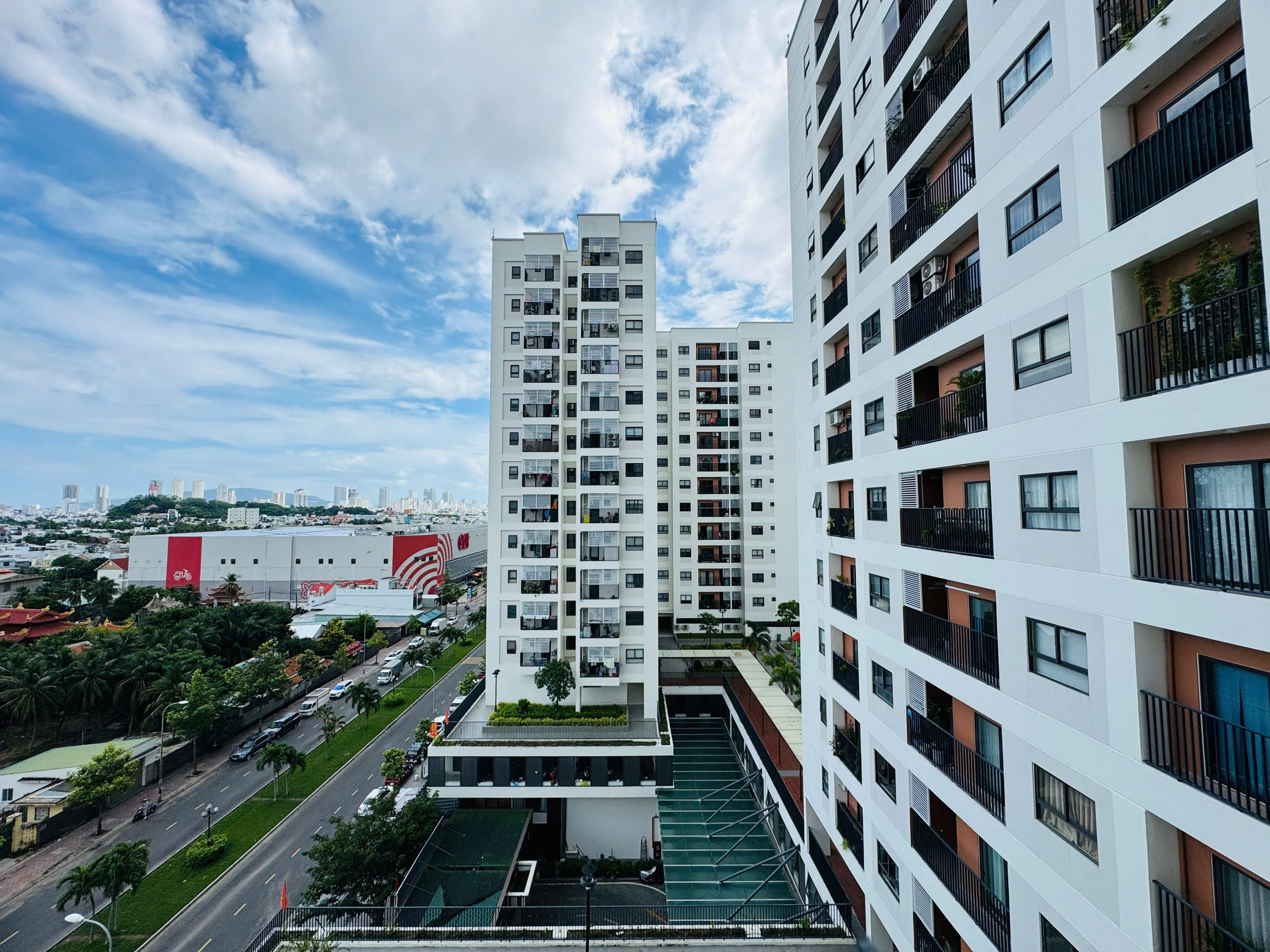 Cho thuê căn CT3 Vĩnh Điềm Trung 75m2 2pn 2wc - Ảnh 2